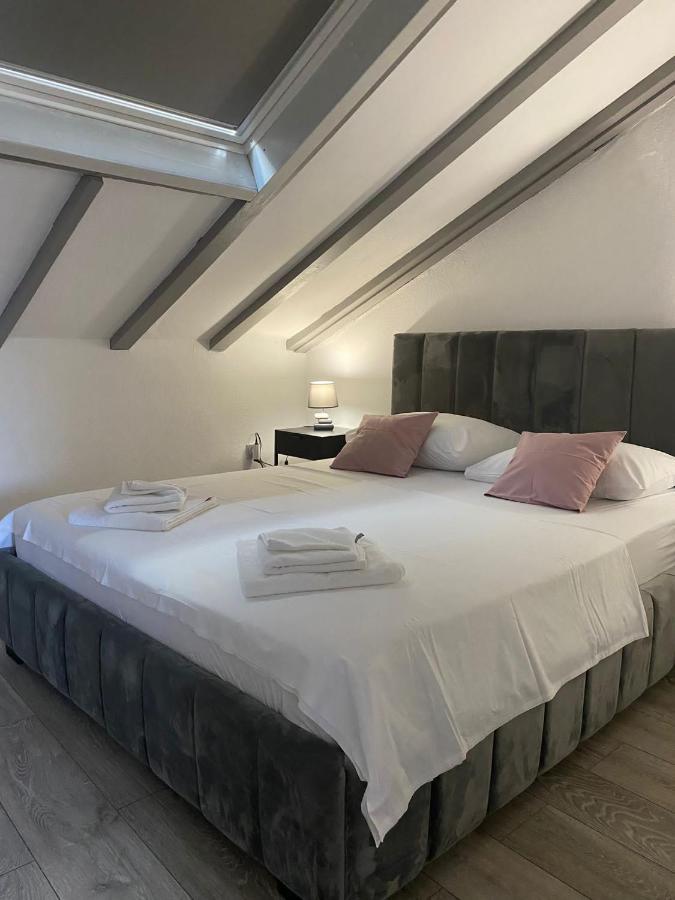 Apartment City Vibe, Great Location! Šibenik Kültér fotó